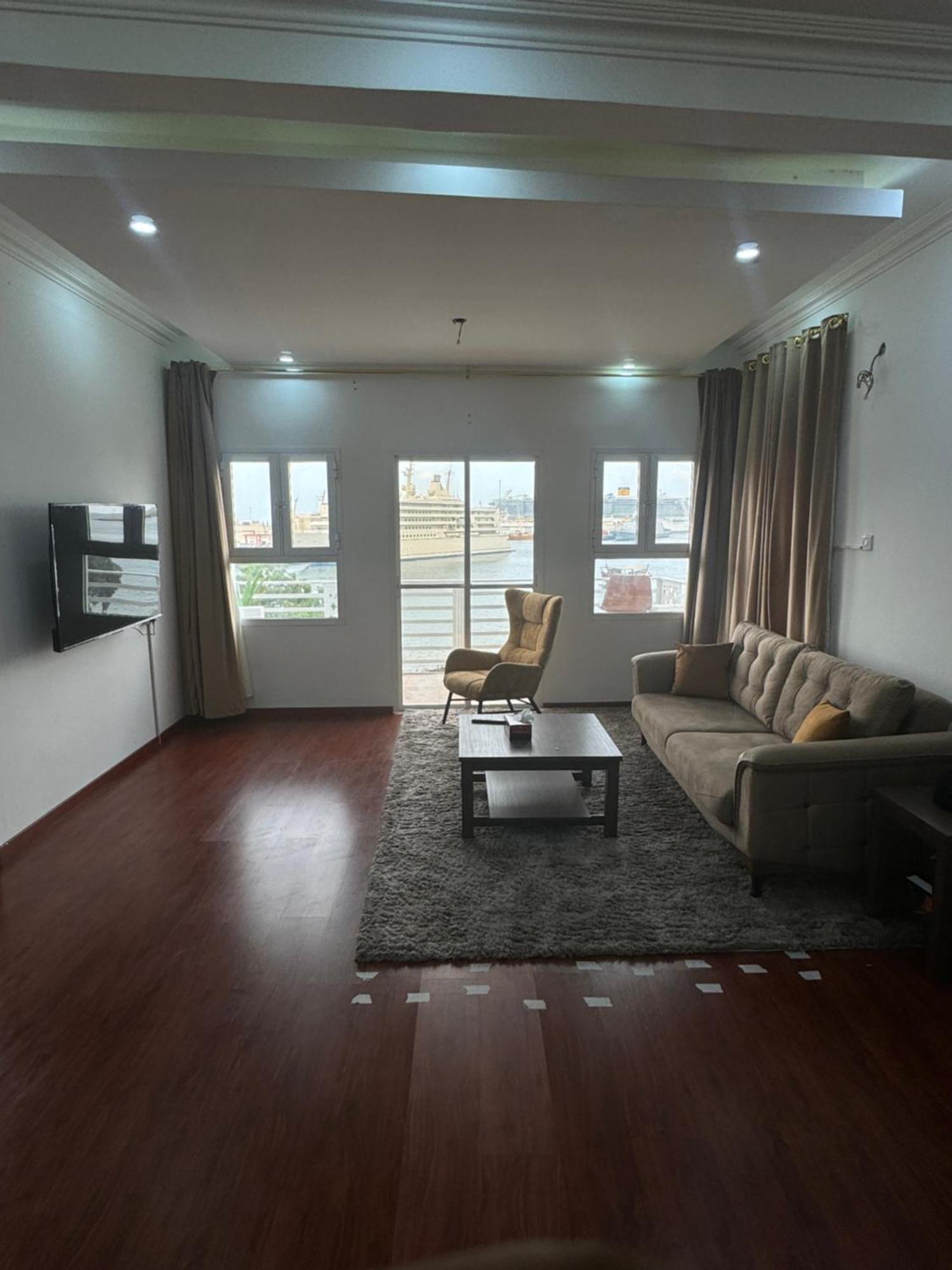 Ferienwohnung Muttrah Souq And Sea View Maskat Exterior foto