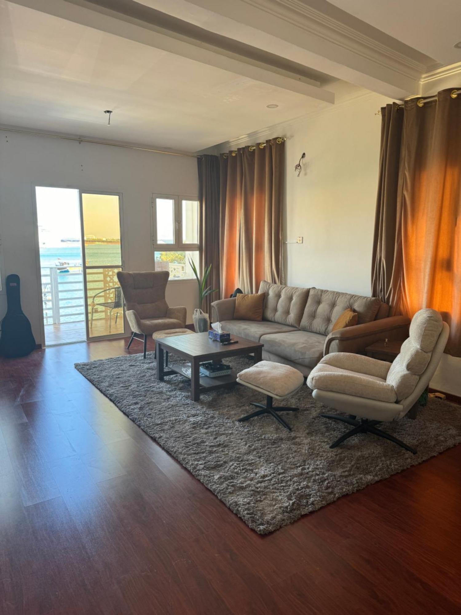 Ferienwohnung Muttrah Souq And Sea View Maskat Exterior foto