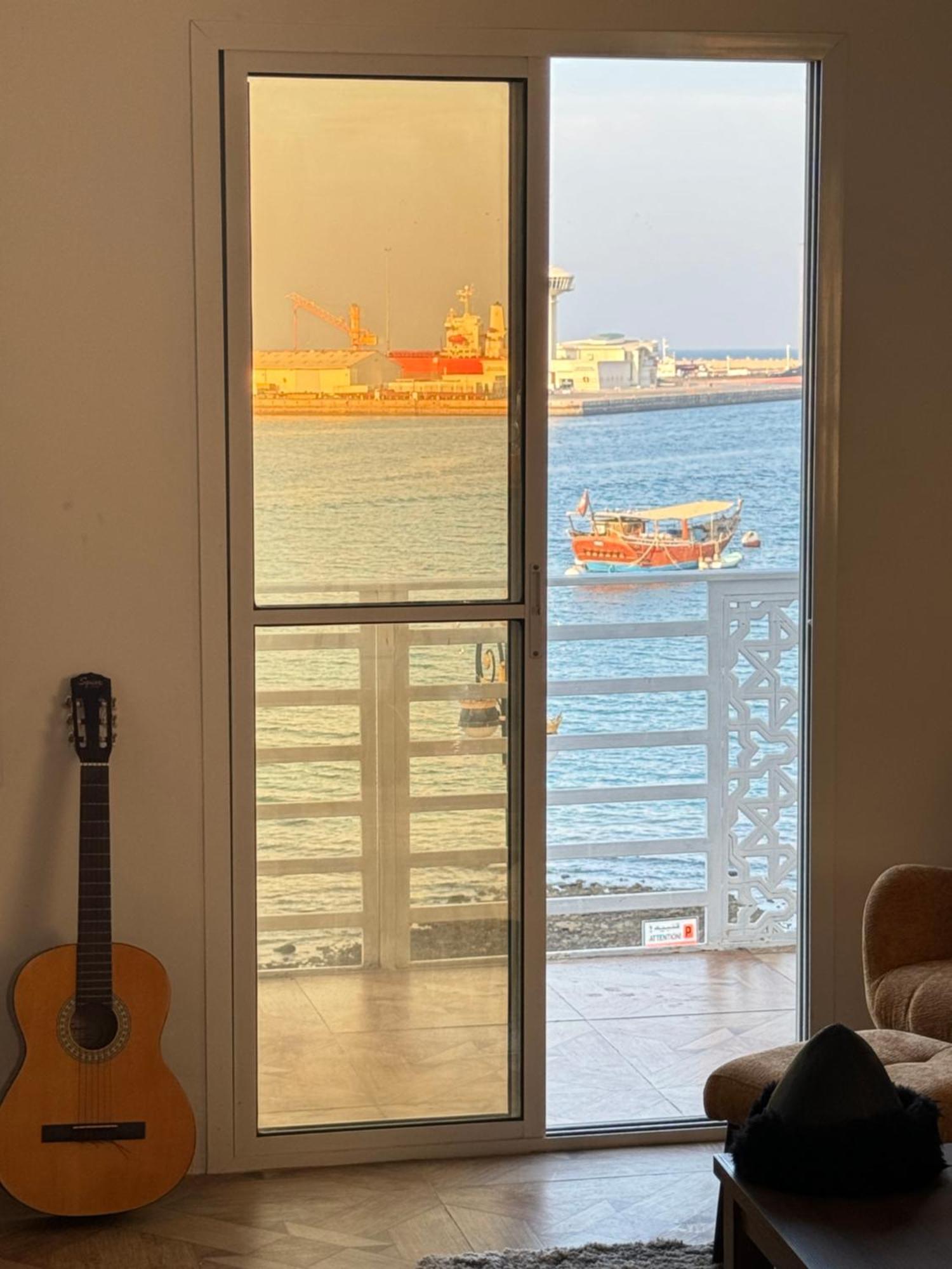 Ferienwohnung Muttrah Souq And Sea View Maskat Exterior foto